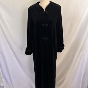 VTG Diamond Tea Bergdorf Goodman Womens Long Velvet Robe Black House Coat Dress